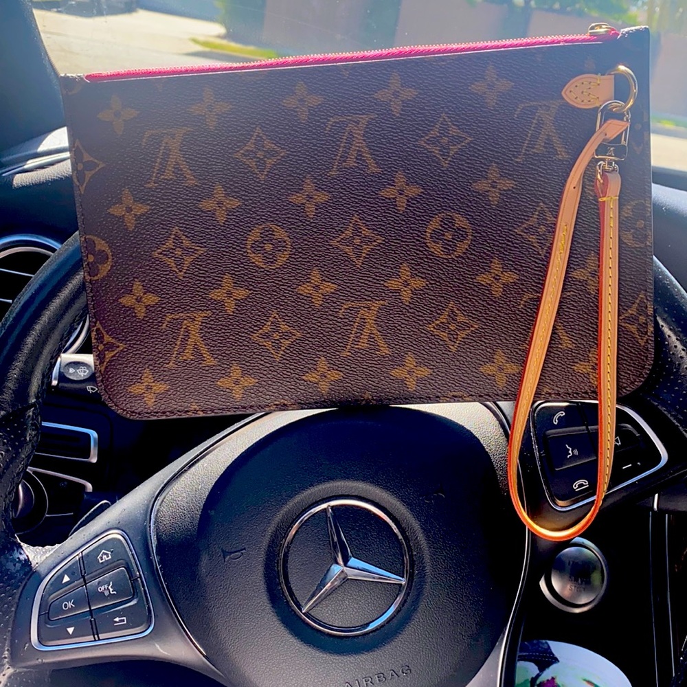 💎FINAL PRICE💎LOUIS VUITTON POCHETTE GM PIVOINE MONOGRAM 2022💎